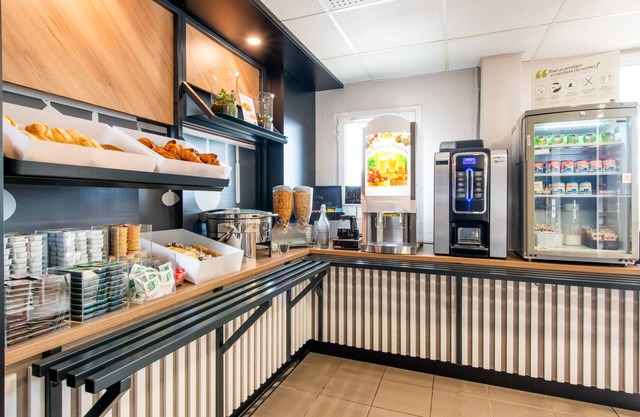 B&B HOTEL Cholet Nord