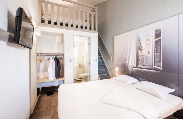 B&B HOTEL Lyon Saint-Priest