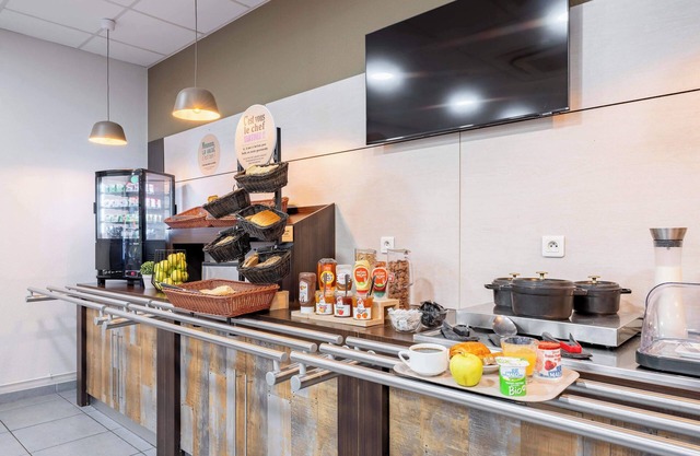 B&B HOTEL Maubeuge Louvroil