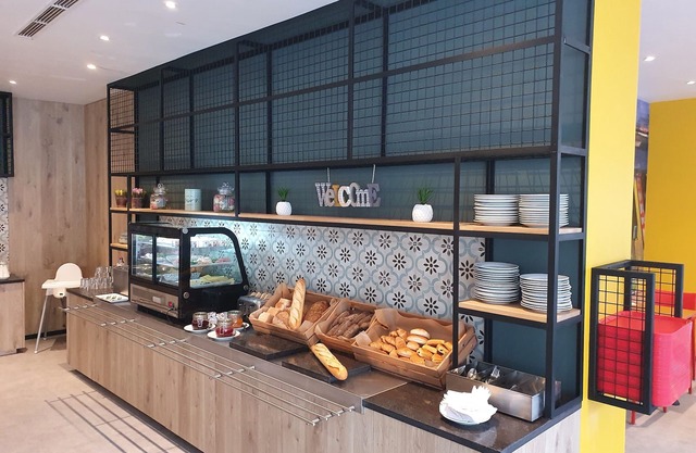 B&B HOTEL Mons Gare