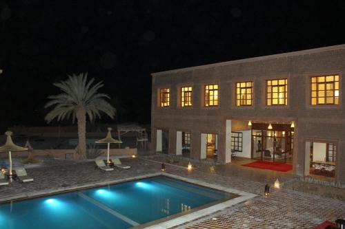 Bab Rimal - Desert Hotel in M'hamid El Ghizlane