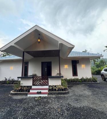 Banasura Mountain Villa