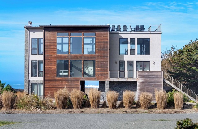 Bandon Beachfront Escape - Golf - Views - Luxe