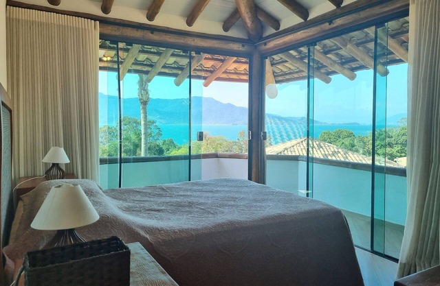 Bangalô 08 - Ilhabela