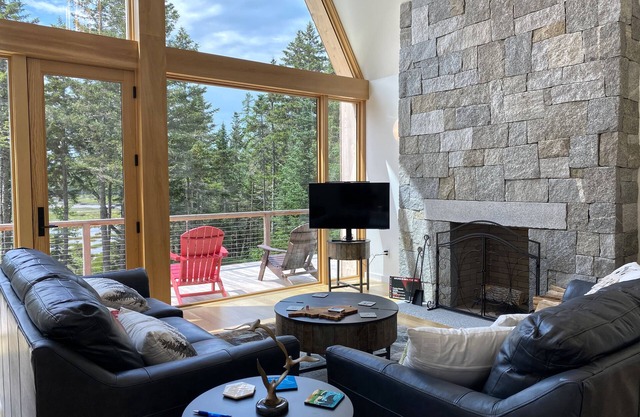 BAR HARBOR GORGEOUS UPSCALE W/WATER VIEWS - ACCESS, BORDERS PRESERVE