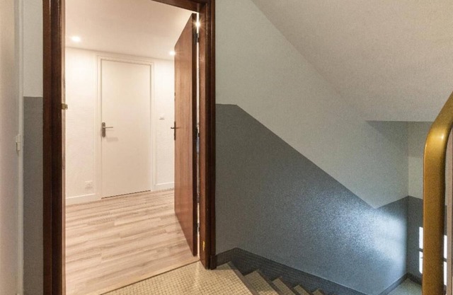Bara - Apartment close to the streetcar and bus