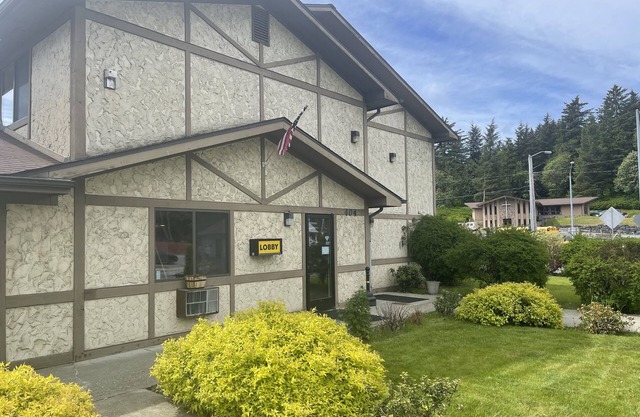 Baranof Lodge