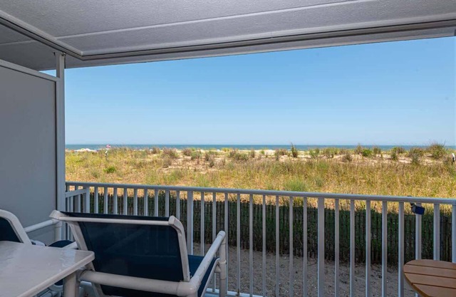 Barefoot Country 1BR 1.5BA Ocean Front Condo