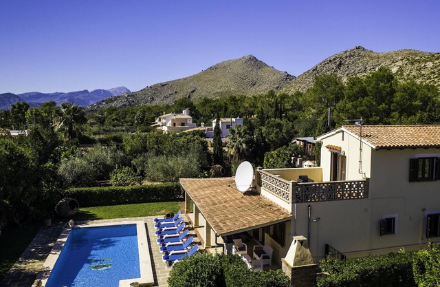 BARRACA. Haven of peace 10 just min. walk to the center
