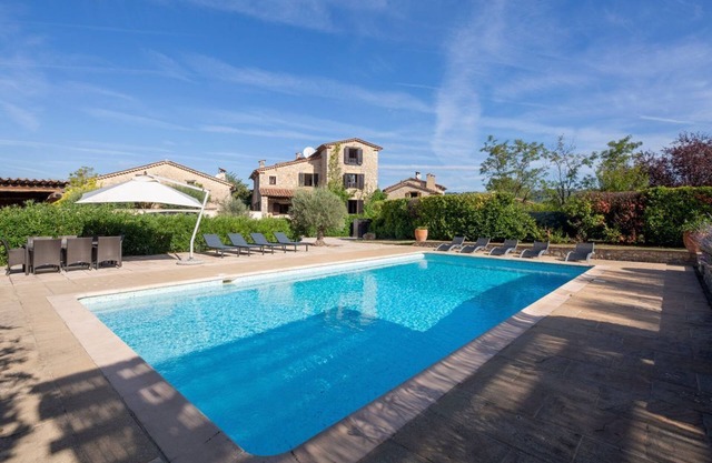 Bastide Var - Five Bedroom Villa, Sleeps 10