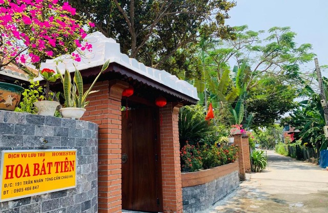 Bat Tien Flowers Homestay