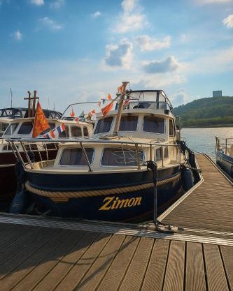 Bateau le Zimon - logement insolite