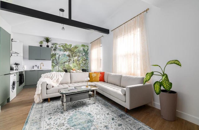 Battersea Park & Power Station, USA Embassy Newly renovated elegant 2bed