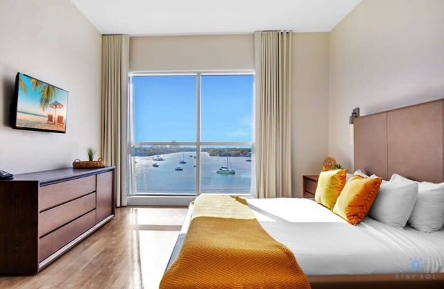 Bay View | Rooftop Pool + Gym | Hollywood Beach