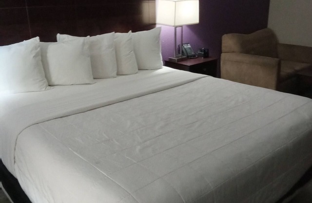 Baymont by Wyndham Henderson-Northeast Denver