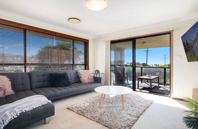 BAYVIEW HOUSE | Pet Friendly , Spacious Home | Accom Property