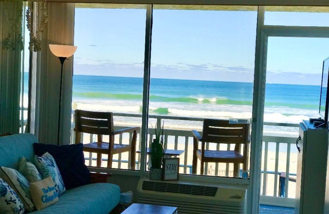 Beach Daze - Ocean front at Symphony Beach Club!