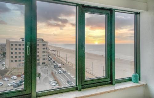 Beach Front Apartment In Oostende