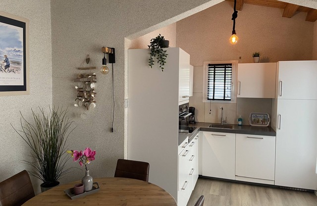Beach house only 400m from the sandy beach and village Le Bois Plage