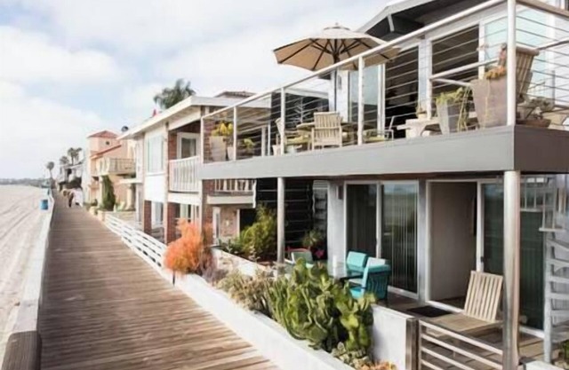 Beach & Oceanfront Oasis