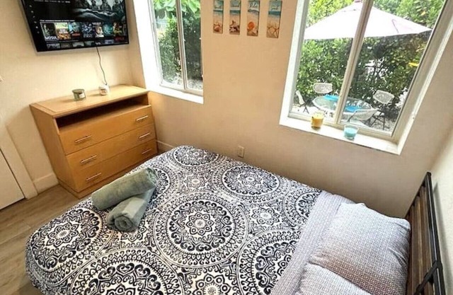 Beach vibes 2 bedrooms house