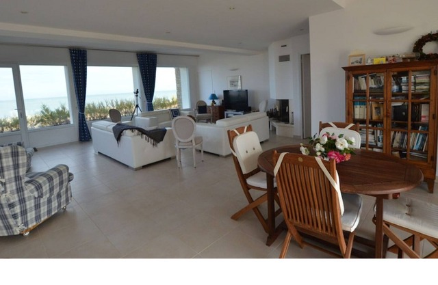 Beach Villa. Rated 4*