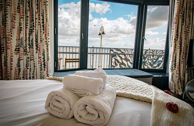 Beachcliff Hotel and Apartments