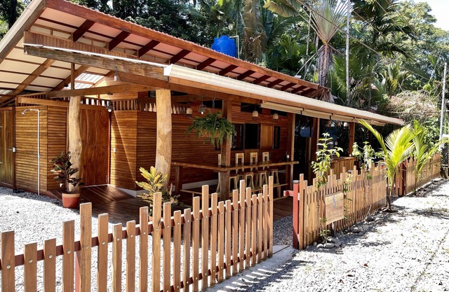 Beachfront Casita on Playa Cocles - A Surfer's Paradise!