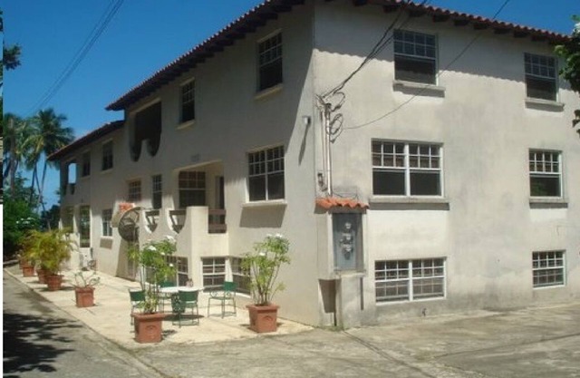 Beachfront-Chandler'sCoast-10mins to Holetown-2 BR apartment-private gated villa
