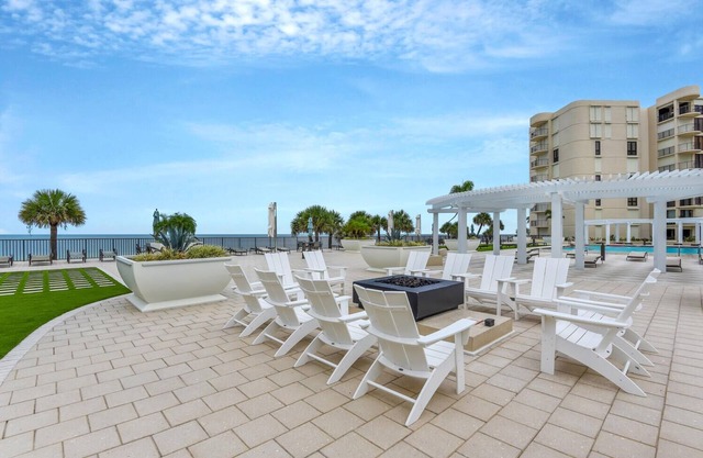 Beachfront delight in the Moorings!