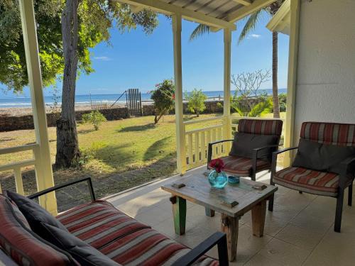 BEACHFRONT - Les Fleurs Du Tamarin Residences