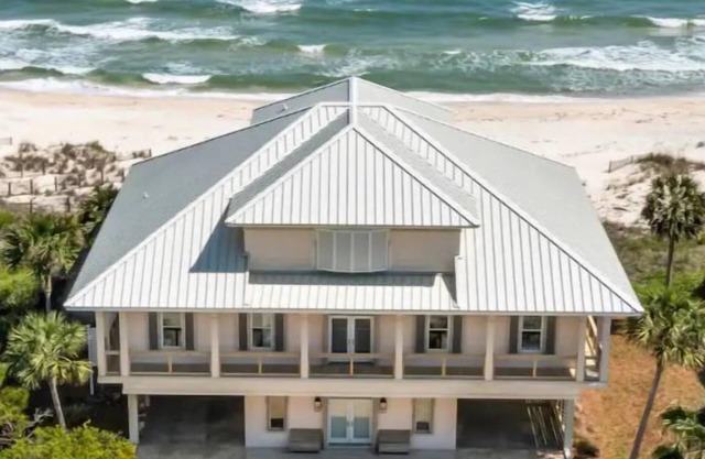 Beachfront Paradise Luxury Home Private Beach Near Pool