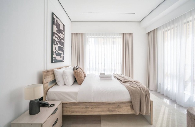 Beachside Bliss in JBR - Sea View & Family Friendly