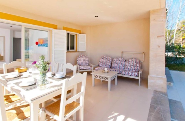 Beachside Comfort for Four