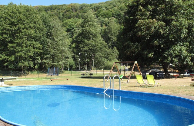 Beautiful private villa for 6 guests with pool, WIFI, TV, patio, pets allowed and panoramic view