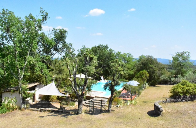Beautiful house/villa Le Manse 10 people with private pool in the Gard