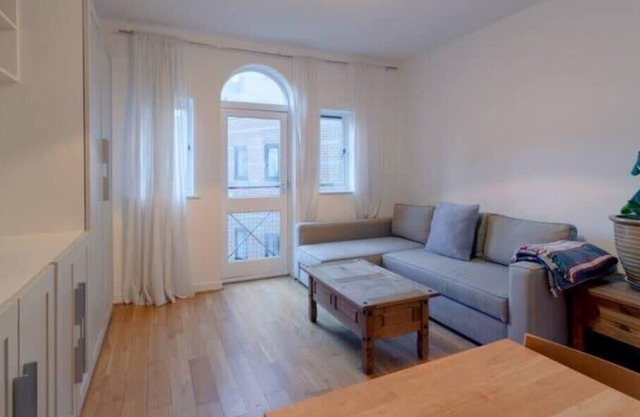 Beautiful 1 Bedroom Apartment in Notting Hill