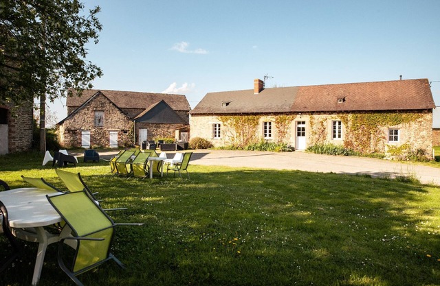 Beautiful 18th century farmhouse, recently renovated, with covered swimming pool