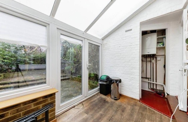 Beautiful 2Bedroom Property With Garden