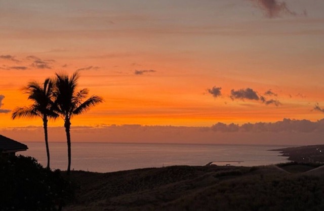 Beautiful 3BD 3BA in Wai'ula'ula, Mauna Kea with Ocean Views!