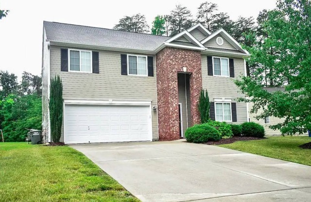 Beautiful 4 bed home