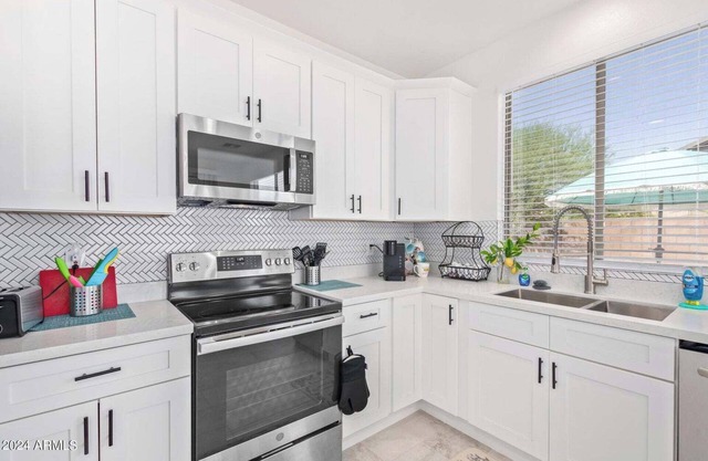 Beautiful 4-bedroom house with AC in Gold Canyon