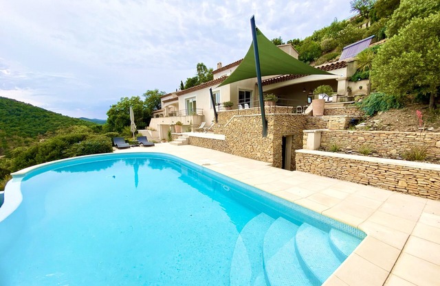 Beautiful and Large Luxurious Villa - Panoramic Sea View - Golf de Valcros