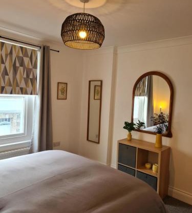 Beautiful Apartment 3 Mins To The Beach