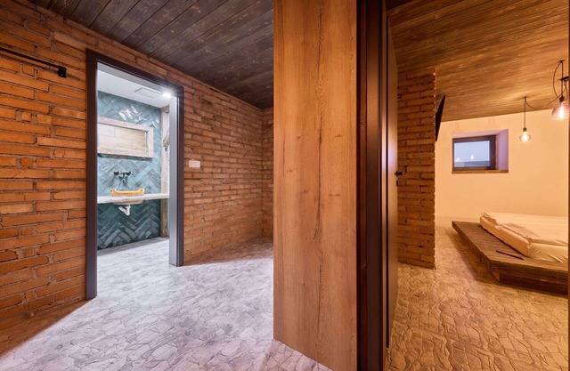Beautiful apartment for 8 people with WIFI and TV