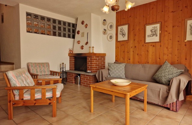 Beautiful apartment for 4 guests with WIFI, TV, patio, panoramic view and parking