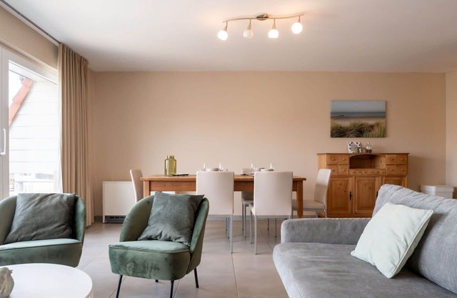 Beautiful apartment for 4 guests with WIFI, TV, balcony and pets allowed