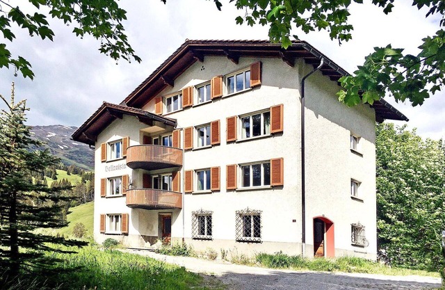 Beautiful apartment for 6 guests with WIFI, TV and balcony