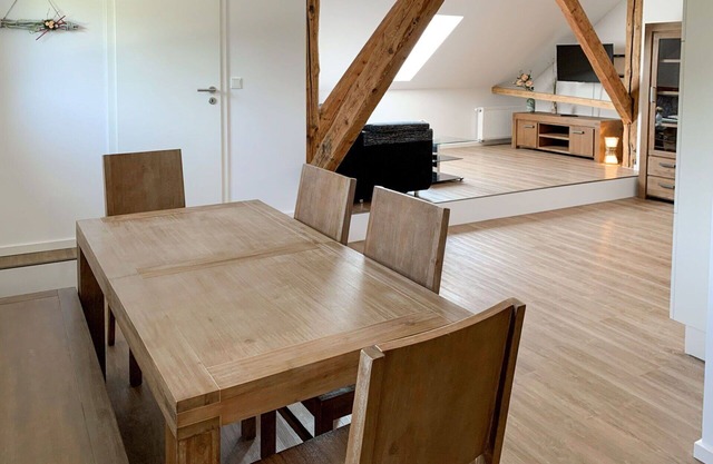 Beautiful apartment for 5 guests with WIFI, TV and pets allowed
