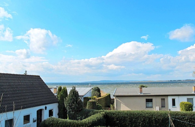 Beautiful apartment for 4 people with WIFI, TV, patio and pets allowed